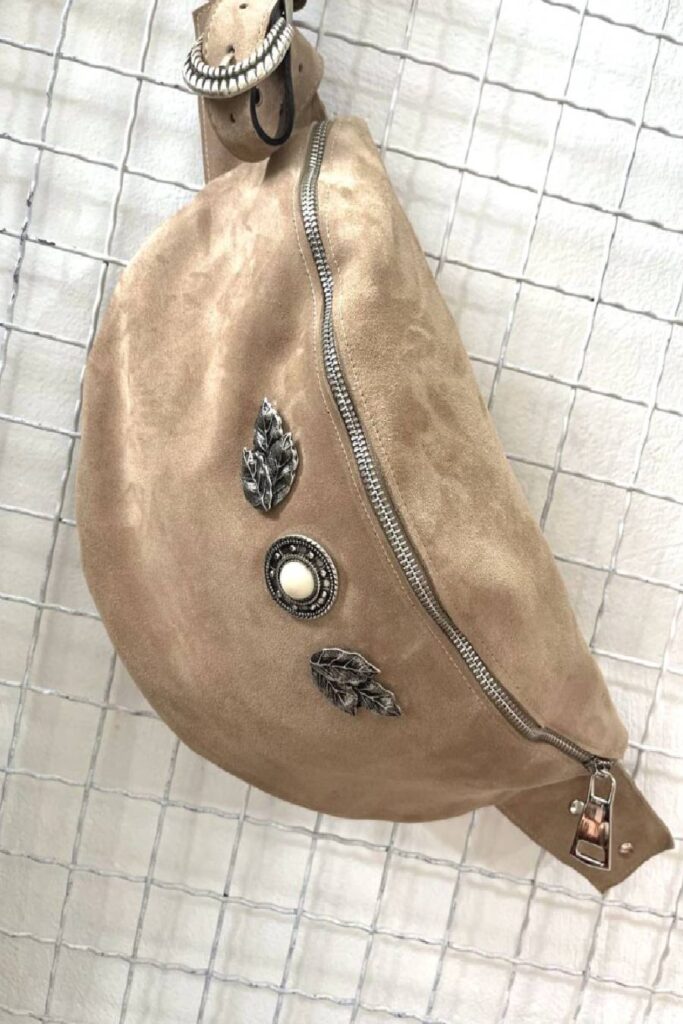 LaVita Handbags Beige belt bag