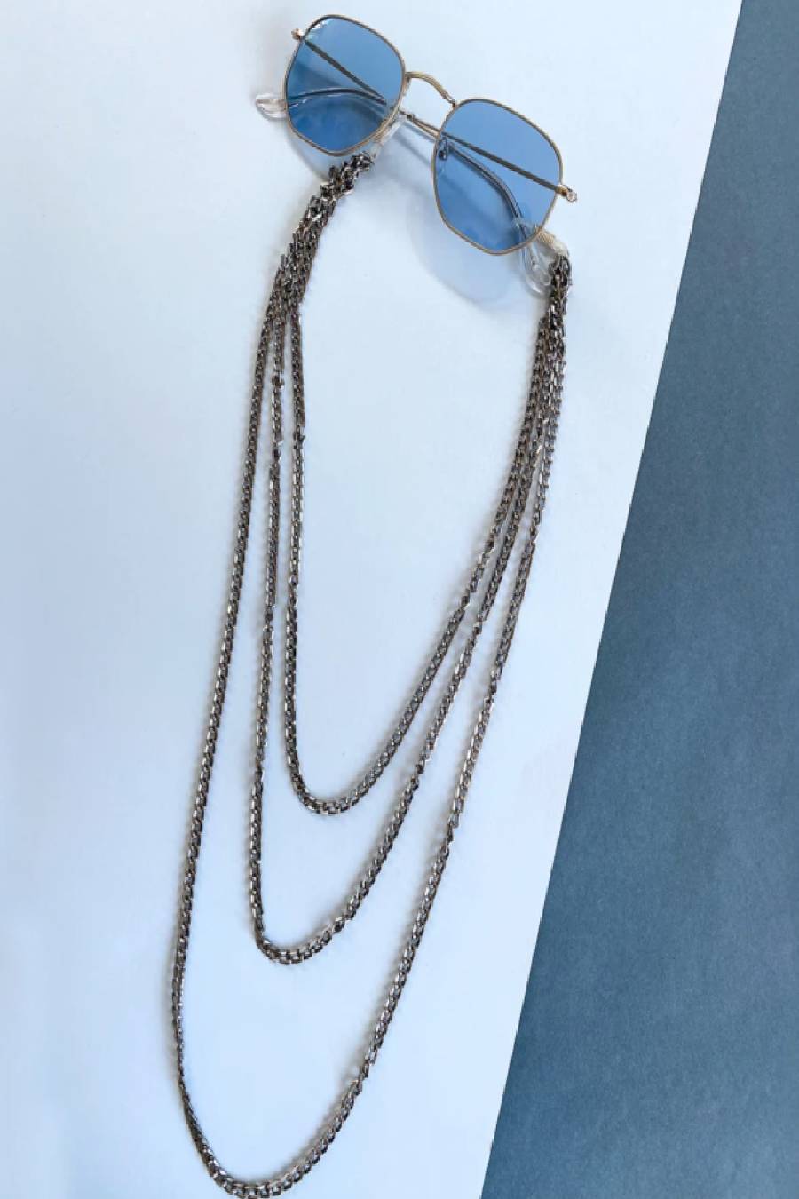 Glasses Chain Silver Triple Chain LifeLikes Bichlibidi Flashing Diaries